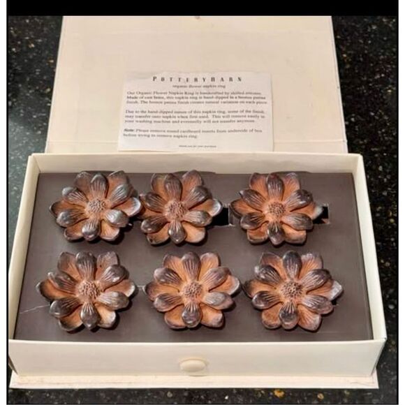 Brand new Set of 6 Pottery Barn Wooden Floral Napkin Rings. - Picture 1 of 4